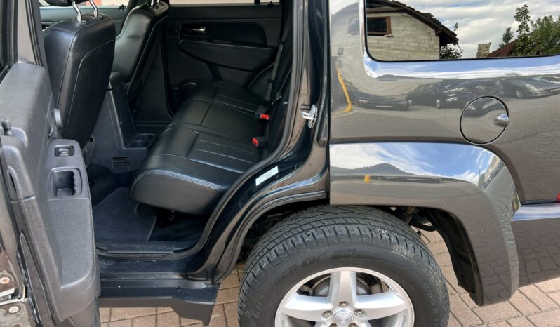 Jeep Cherokee | 4×4 (doł. ręcznie) | Automatyczna | 200 KM | Szary full