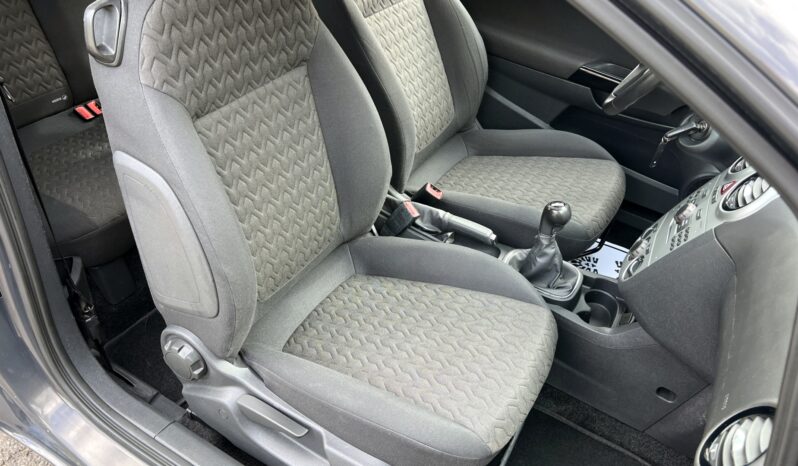 Opel Corsa | FWD (przód) | Manualna | 70 KM | Szary full