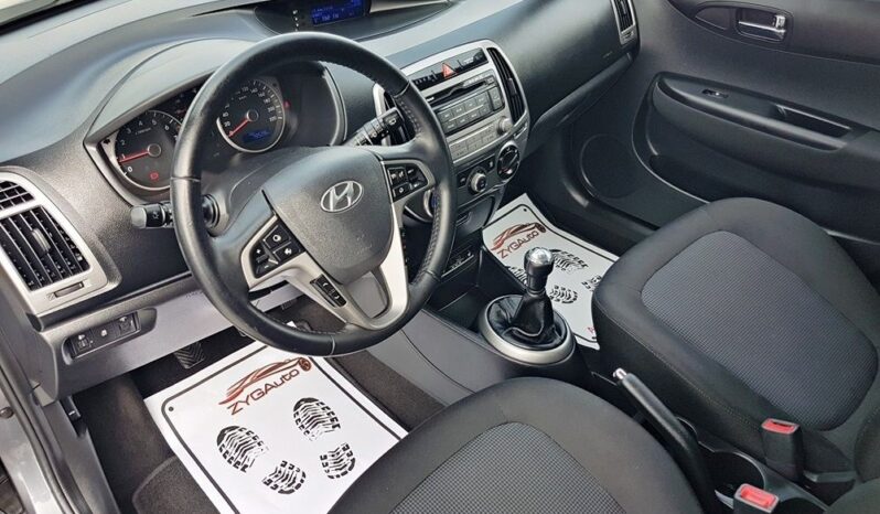 Hyundai i20 | FWD (przód) | Manualna | 85 KM | Inny kolor full