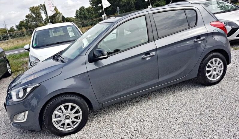 Hyundai i20 | FWD (przód) | Manualna | 85 KM | Inny kolor full