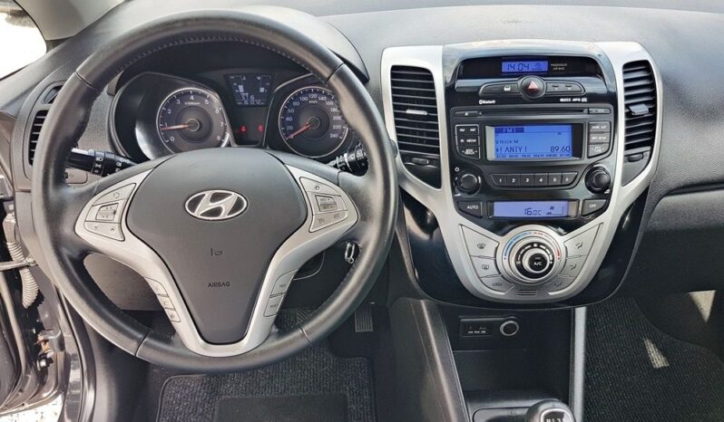 Hyundai ix20 | FWD (przód) | Manualna | 90 KM | Szary full
