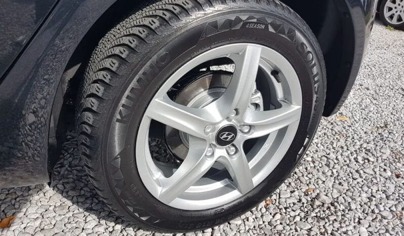 Hyundai ix20 | FWD (przód) | Manualna | 90 KM | Szary full