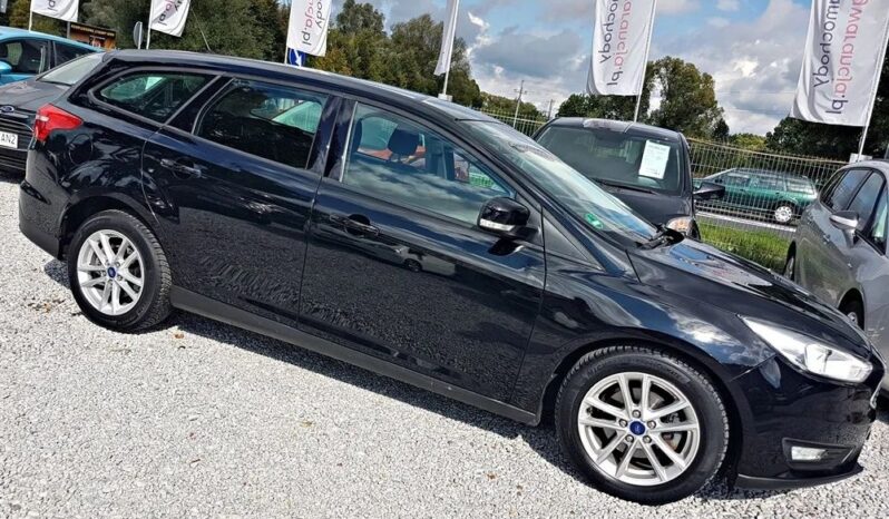 Ford Focus | FWD (przód) | Manualna | 125 KM | Czarny full