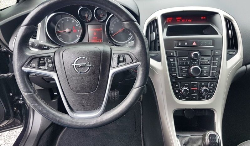 Opel Astra | FWD (przód) | Manualna | 140 KM | Czarny full