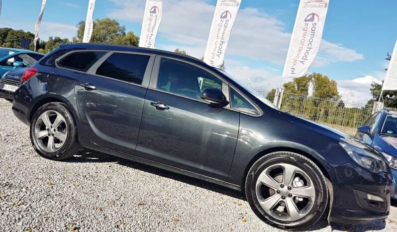 Opel Astra | FWD (przód) | Manualna | 140 KM | Czarny full