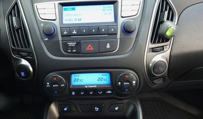 Hyundai ix35 | FWD (przód) | Manualna | 135 KM | Niebieski full