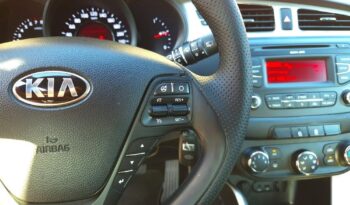 Kia Ceed | FWD (przód) | Manualna | 135 KM | Brązowy full