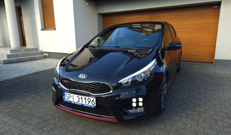 Kia Ceed | FWD (przód) | Manualna | 204 KM | Czarny full