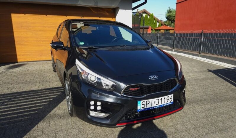 Kia Ceed | FWD (przód) | Manualna | 204 KM | Czarny full