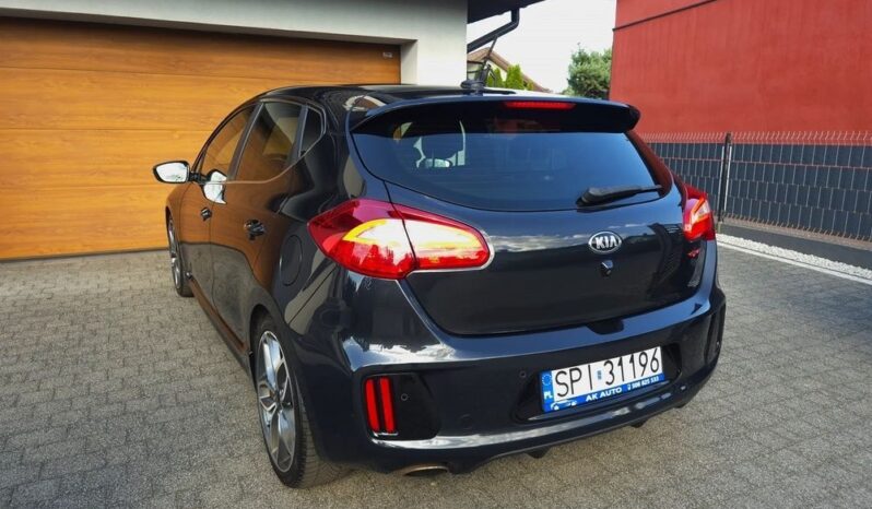 Kia Ceed | FWD (przód) | Manualna | 204 KM | Czarny full