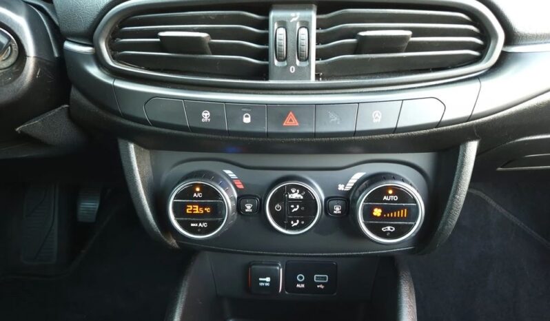 Fiat Tipo | FWD (przód) | Manualna | 120 KM | Biały full