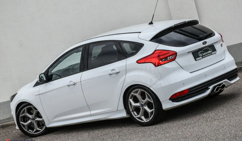 Ford Focus | FWD (przód) | Manualna | 250 KM | Biały full