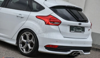 Ford Focus | FWD (przód) | Manualna | 250 KM | Biały full