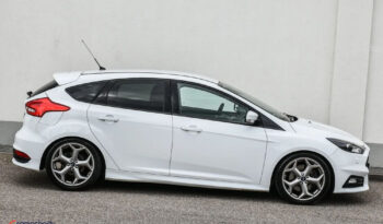 Ford Focus | FWD (przód) | Manualna | 250 KM | Biały full