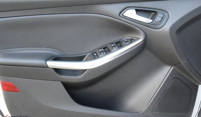 Ford Focus | FWD (przód) | Manualna | 250 KM | Biały full