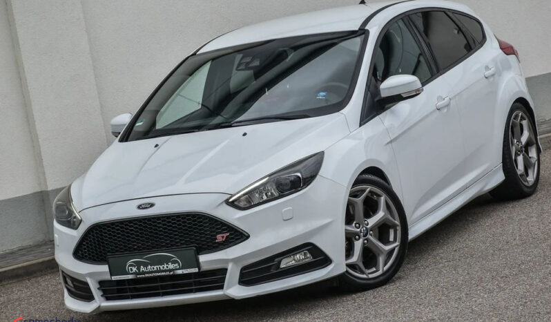 Ford Focus | FWD (przód) | Manualna | 250 KM | Biały full