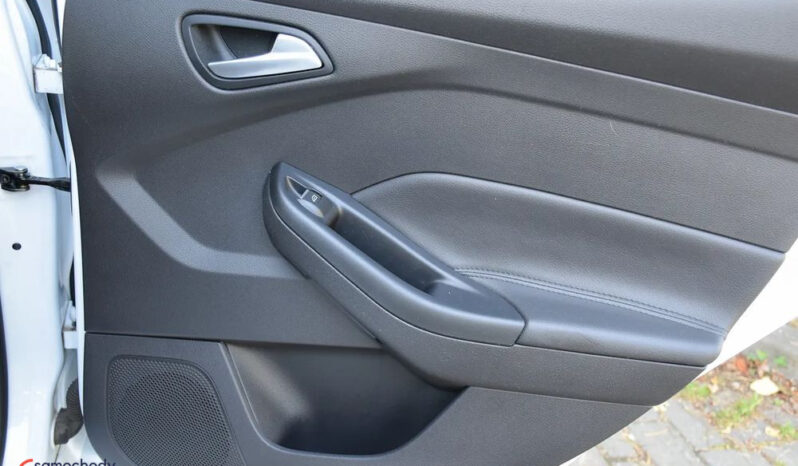 Ford Focus | FWD (przód) | Manualna | 250 KM | Biały full