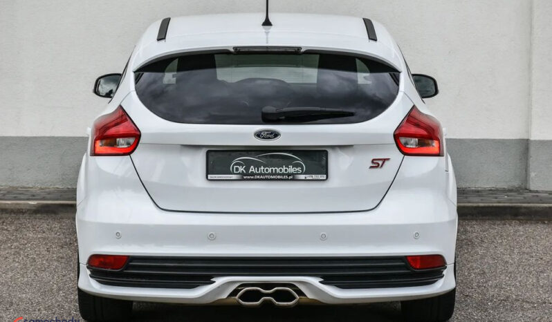 Ford Focus | FWD (przód) | Manualna | 250 KM | Biały full
