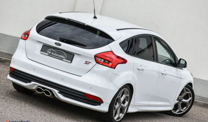 Ford Focus | FWD (przód) | Manualna | 250 KM | Biały full