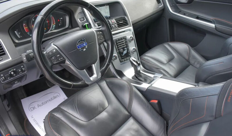 Volvo XC 60 | FWD (przód) | Automatyczna | 181 KM | Niebieski full