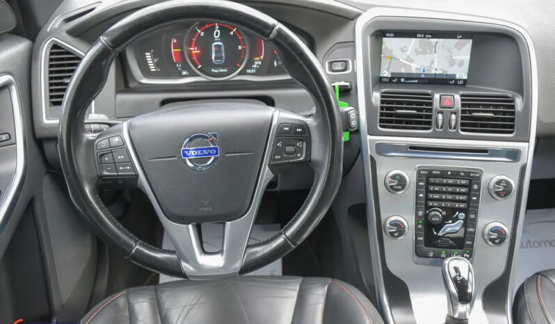 Volvo XC 60 | FWD (przód) | Automatyczna | 181 KM | Niebieski full