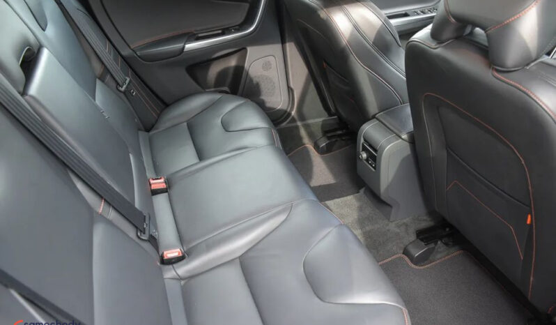 Volvo XC 60 | FWD (przód) | Automatyczna | 181 KM | Niebieski full