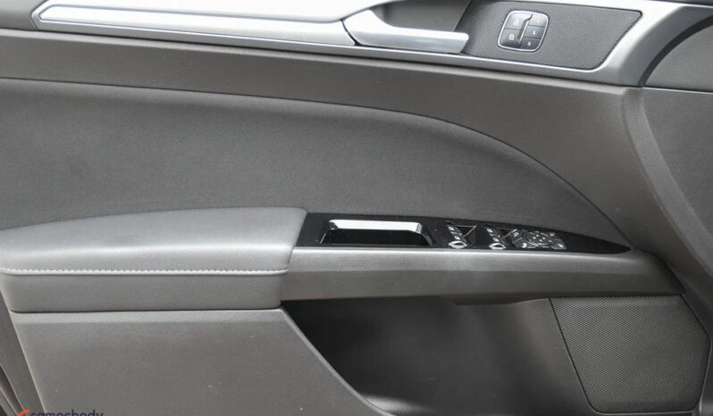 Ford Mondeo | 4×4 (stały) | Manualna | 150 KM | Czarny full