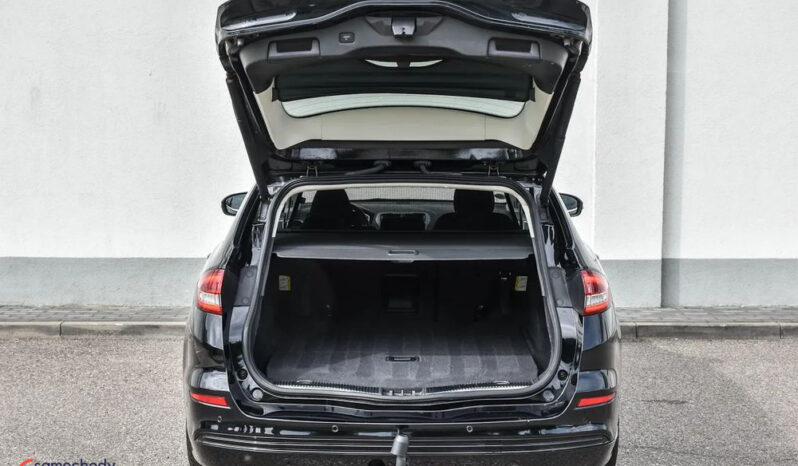 Ford Mondeo | 4×4 (stały) | Manualna | 150 KM | Czarny full