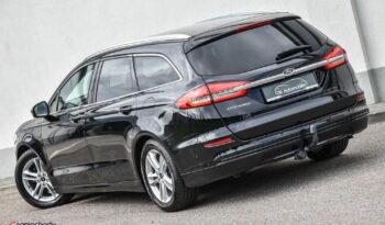 Ford Mondeo | 4×4 (stały) | Manualna | 150 KM | Czarny full