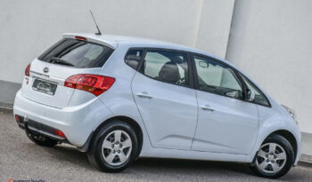 Kia Venga | FWD (przód) | Automatyczna | 125 KM | Biały full