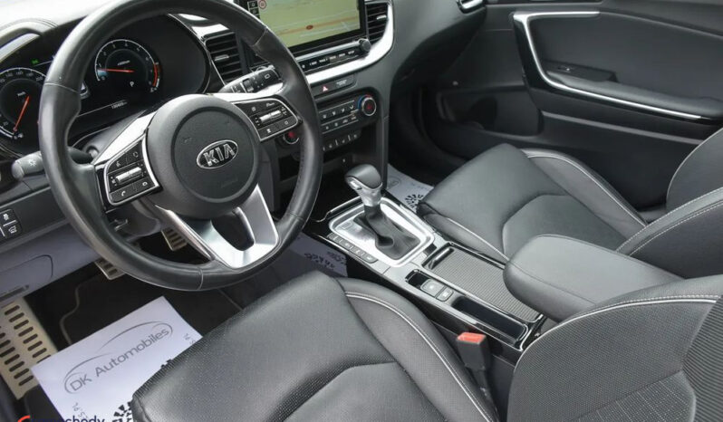 Kia XCeed | FWD (przód) | Automatyczna | 140 KM | Biały full