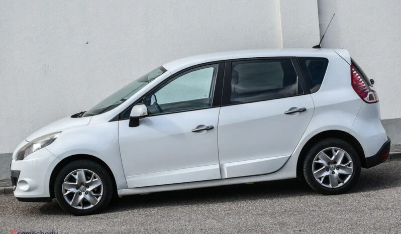 Renault Scenic | FWD (przód) | Automatyczna | 110 KM | Biały full