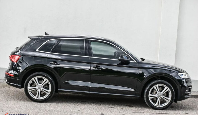 Audi Q5 | 4×4 (stały) | Automatyczna | 190 KM | Czarny full