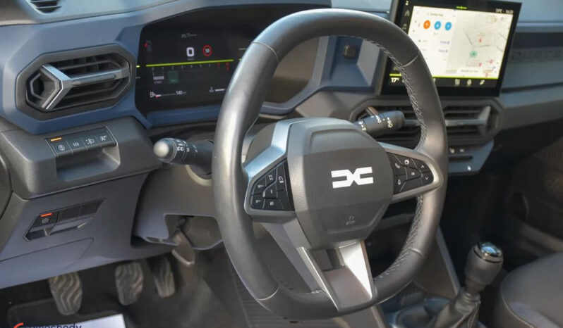 Dacia Duster | FWD (przód) | Manualna | 130 KM | Szary full