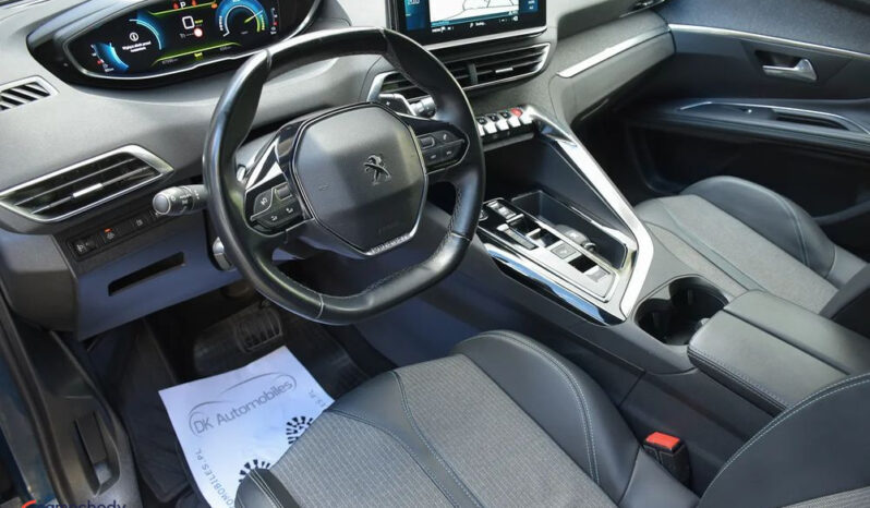 Peugeot 3008 | 4×4 (doł. automatycznie) | Automatyczna | 300 KM | Niebieski full