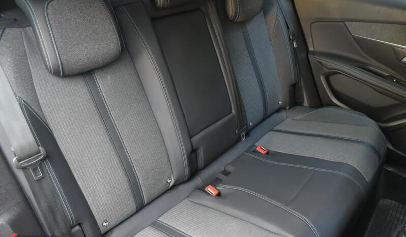 Peugeot 3008 | 4×4 (doł. automatycznie) | Automatyczna | 300 KM | Niebieski full