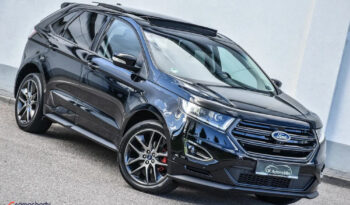 Ford Edge | 4X4 (Stały) | Automatyczna | 210 Km | Czarny