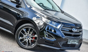 Ford Edge | 4×4 (stały) | Automatyczna | 210 KM | Czarny full