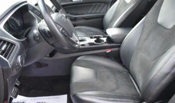 Ford Edge | 4×4 (stały) | Automatyczna | 210 KM | Czarny full