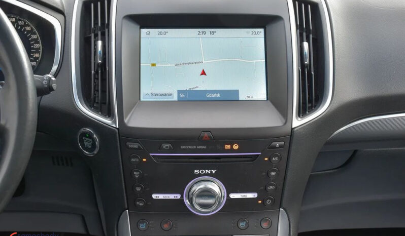Ford Edge | 4×4 (stały) | Automatyczna | 210 KM | Czarny full
