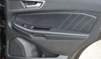 Ford Edge | 4×4 (stały) | Automatyczna | 210 KM | Czarny full
