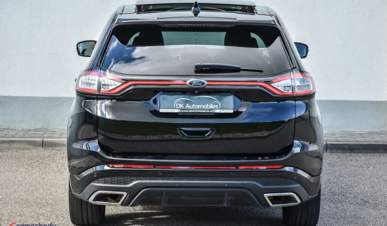 Ford Edge | 4×4 (stały) | Automatyczna | 210 KM | Czarny full