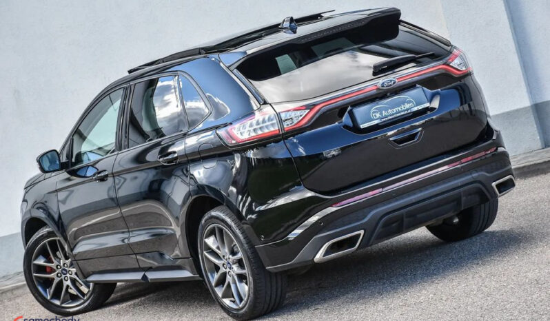 Ford Edge | 4×4 (stały) | Automatyczna | 210 KM | Czarny full