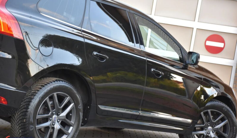 Volvo XC 60 | FWD (przód) | Automatyczna | 150 KM | Czarny full