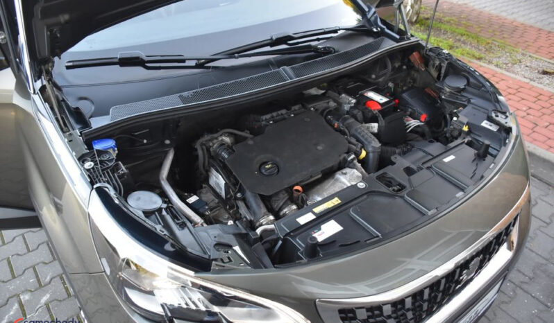 Peugeot 3008 | FWD (przód) | Manualna | 130 KM | Zielony full