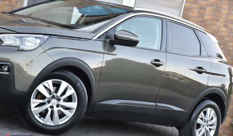 Peugeot 3008 | FWD (przód) | Manualna | 130 KM | Zielony full
