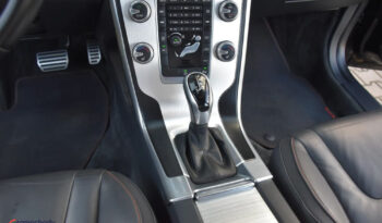 Volvo XC 60 | FWD (przód) | Automatyczna | 181 KM | Czarny full