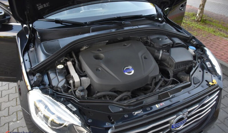 Volvo XC 60 | FWD (przód) | Automatyczna | 181 KM | Czarny full