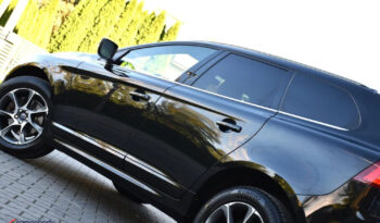 Volvo XC 60 | FWD (przód) | Automatyczna | 181 KM | Czarny full