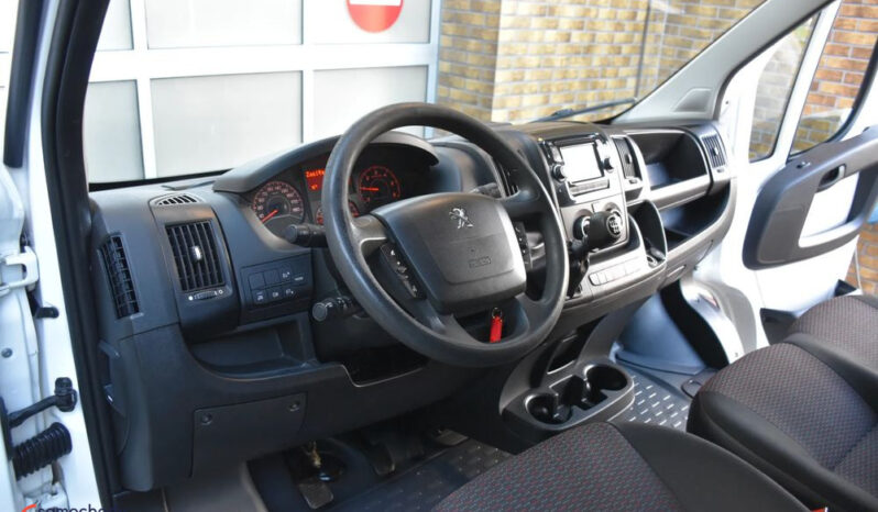 Peugeot Boxer | FWD (przód) | Manualna | 163 KM | Biały full